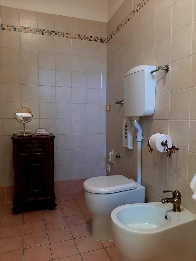 דירות בולוניה Charme In Righi מראה חיצוני תמונה